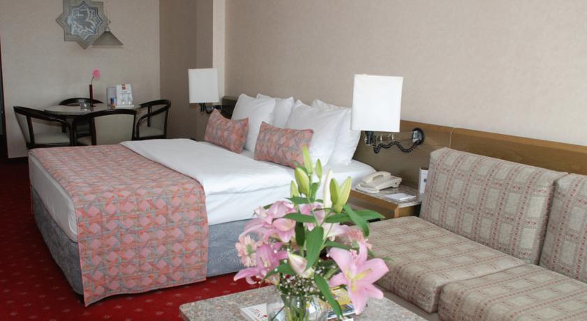 Atakoey Marina Hotel Истанбул Екстериор снимка